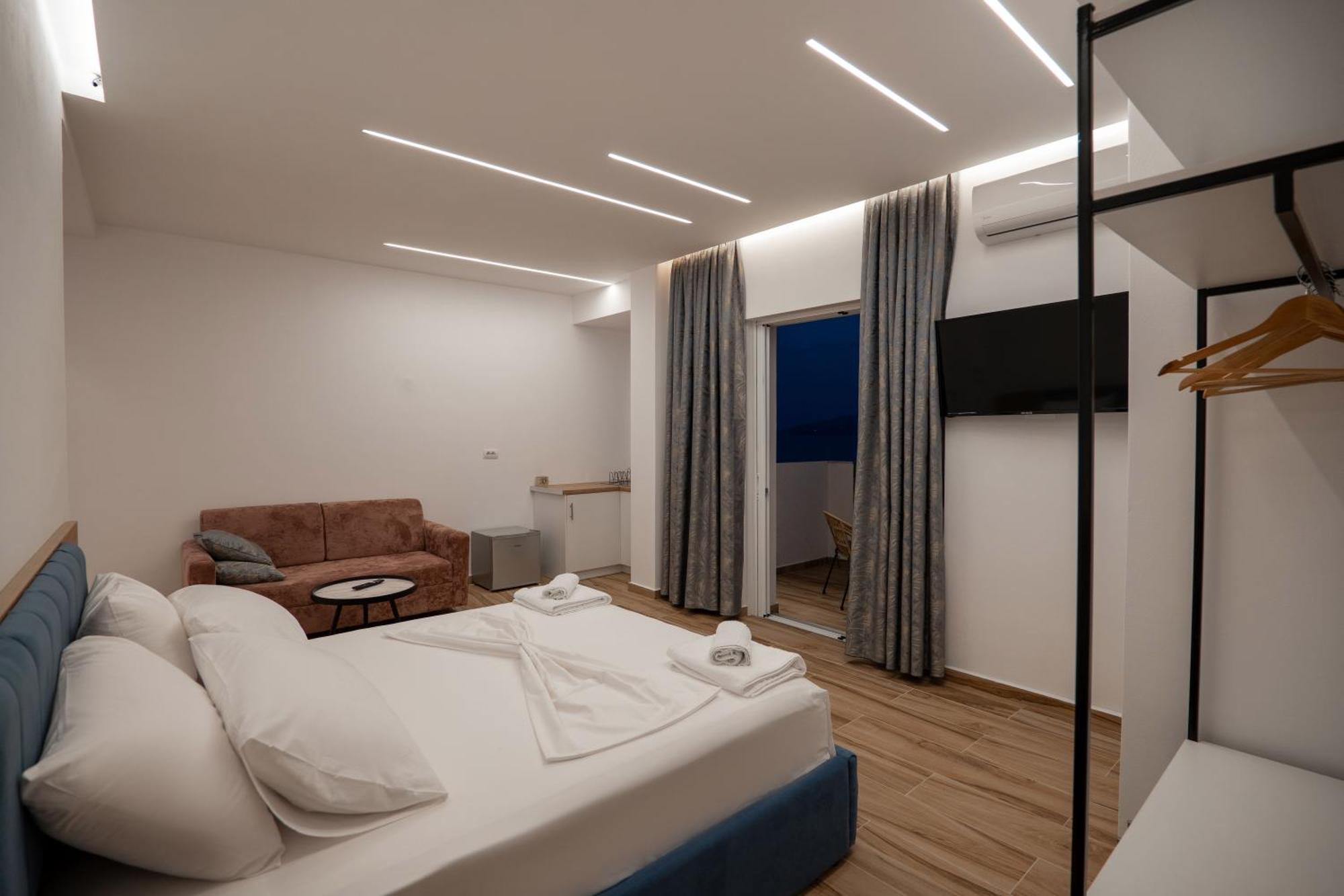 Vila Amare Sarandë 외부 사진